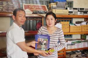 Books presented to Phongvan Primary School