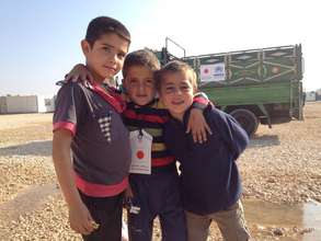 Children like to wear the bag tags as necklaces