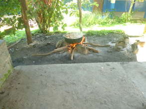FNatura. Open air stove used in rural areas