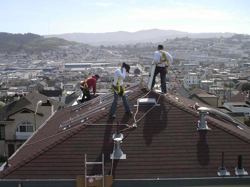 Solar electricity for 10 low-income families, USA