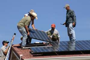 Solar electricity for 10 low-income families, USA