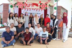 With YUM Kalimantan's team