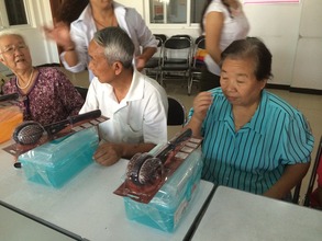 Elderly receive gifts