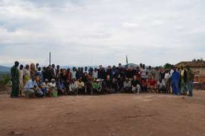 Volunteers and Ntenyo construction workers