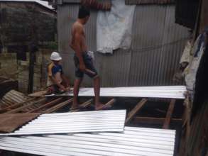 Roofing tin provided with your support
