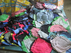 The cleaning rags the women are selling right now!