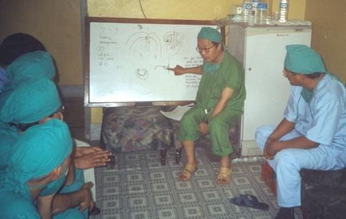 Training for 100 Doctors in Developing Countries