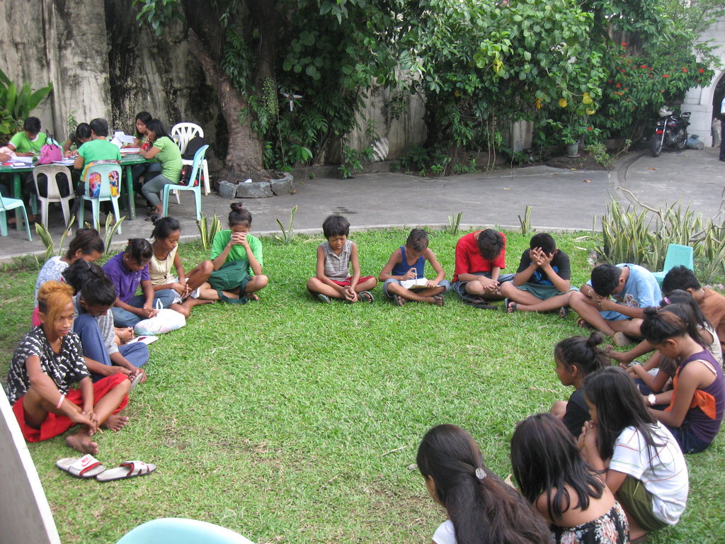 Donate a "FUTURE" to 300 street children