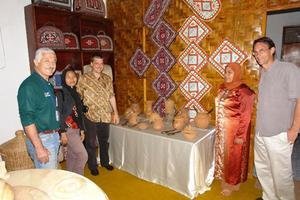 Helping Artisans in Tsunami-stricken Aceh