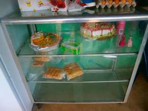 Francisca makes cakes, pastries to sell from home