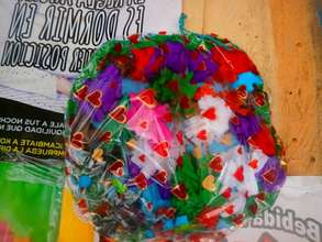 Another seminar focused on making funeral wreaths