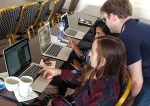 The audience joins in mapping using OpenStreetMap!