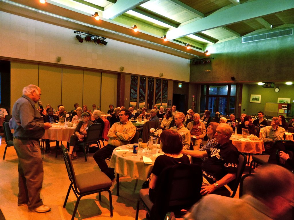 Israeli Author Amos Gvirtz speaking in Palo Alto