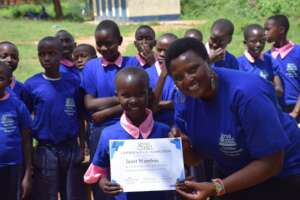 Graduates Receive Certificates