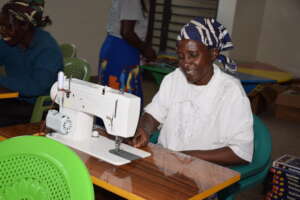 LitMom Sewing in Makerspace