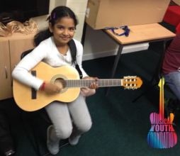 Happy Guitars for Kids Student