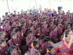 Children are participating in the Independence Day