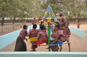 Children is playing games