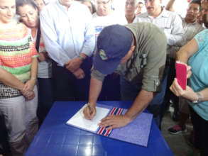 President Solis signs Savegre decree