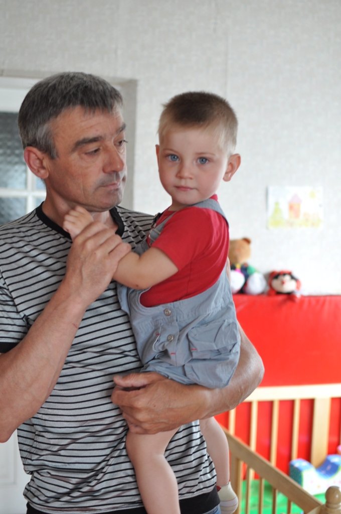 Vital Emergency Fostering for Children in Ukraine