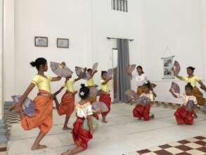 Classical Dance Class - The Fan Dance