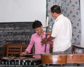 Mohori music lesson