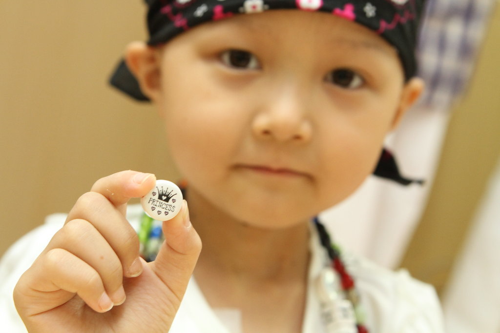 Help kids RECORD, OWN and TELL their cancer story