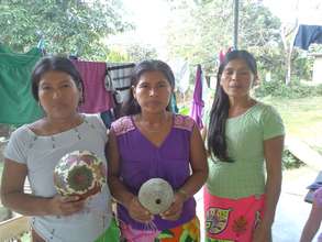 Wounaan women make beautiful baskets