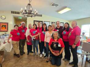 Bazar Day: CW crew & red-shirt working team