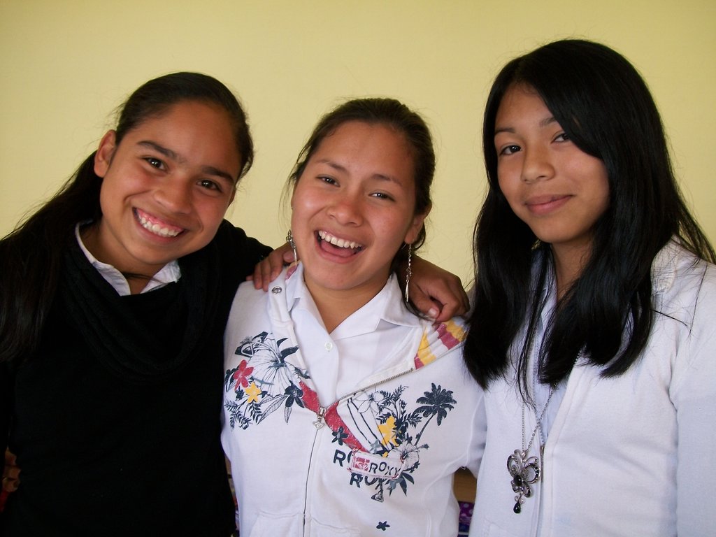 Provide a Critical-Thinking program for 40 teens