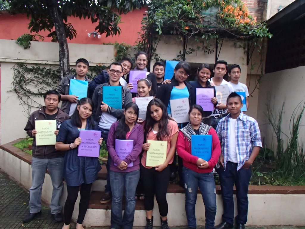 Provide a Critical-Thinking program for 40 teens