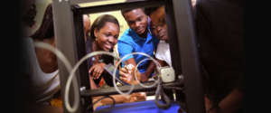 Students tinker with new 3D printer