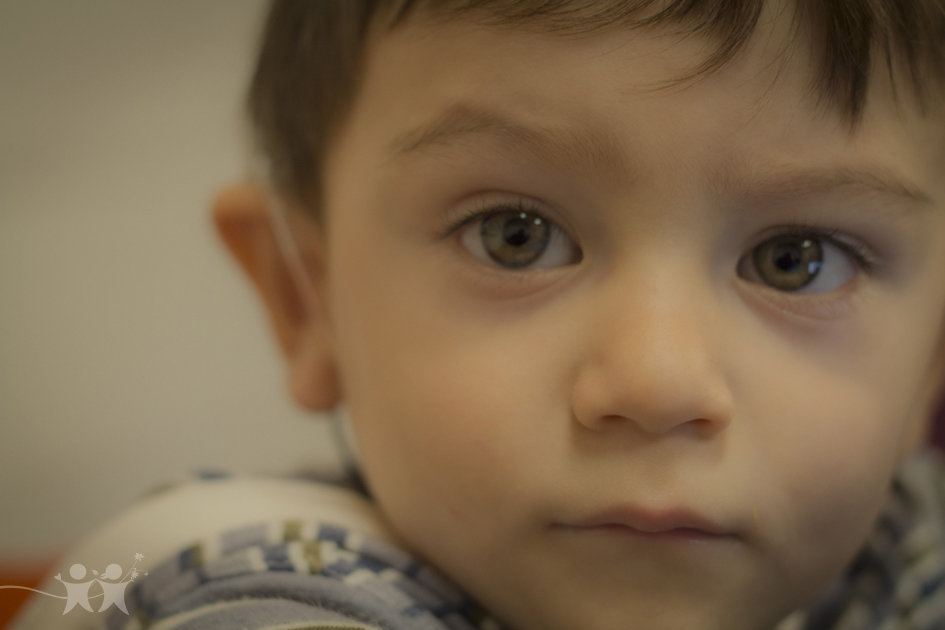 Support 12 kids with hearing loss in Medellin