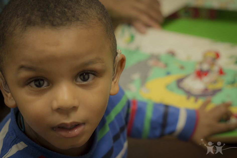 Support 12 kids with hearing loss in Medellin