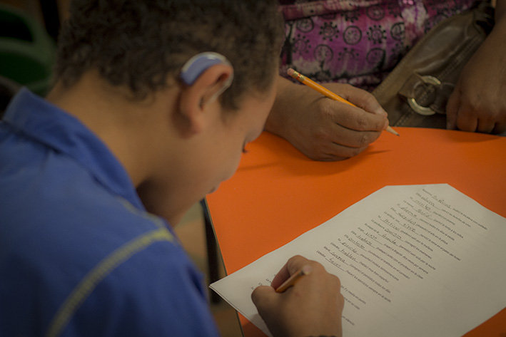 Support 12 kids with hearing loss in Medellin