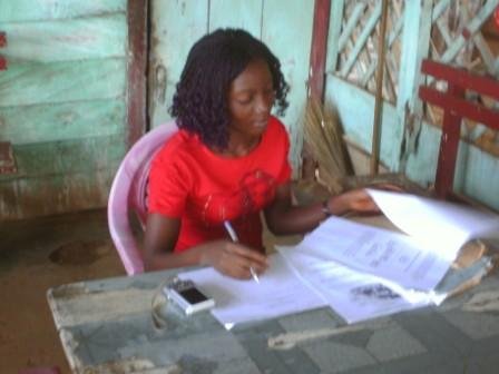 Train 100 Teenage single mothers in Cameroon