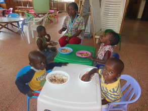 Toddlers Feeding