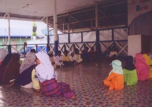Build a Home for 100 Tsunami Orphans