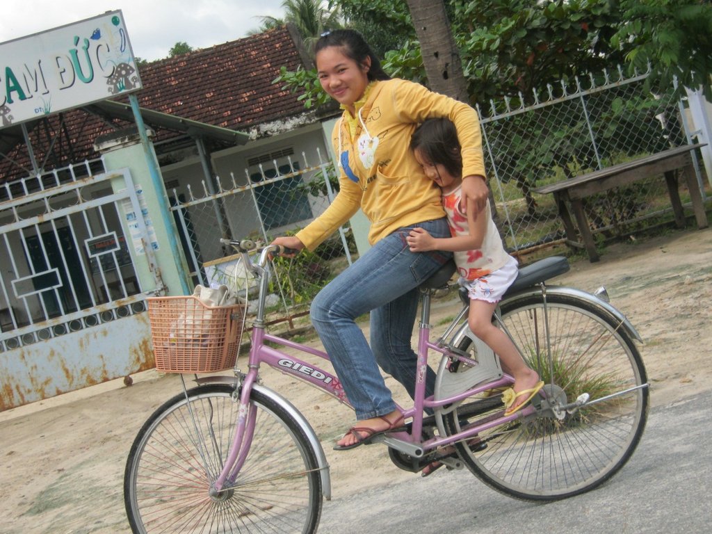 40 Bikes for 40 Girls