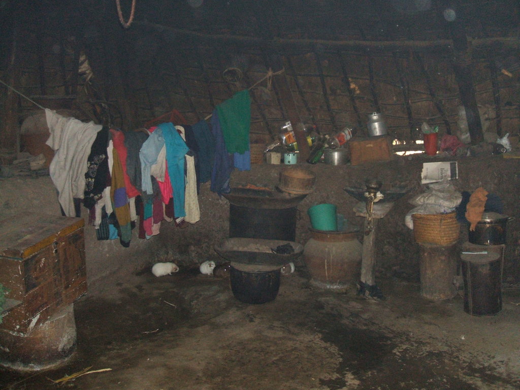 A new home for 20 poor Andean families in Ecuador