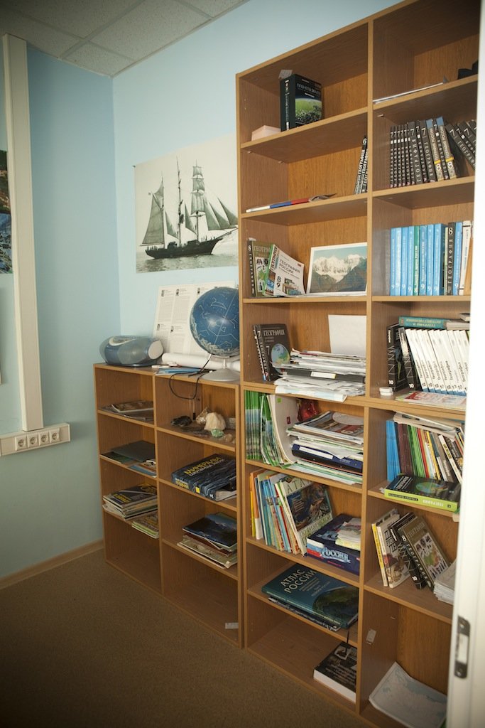 Help Russian orphans get education & socialize