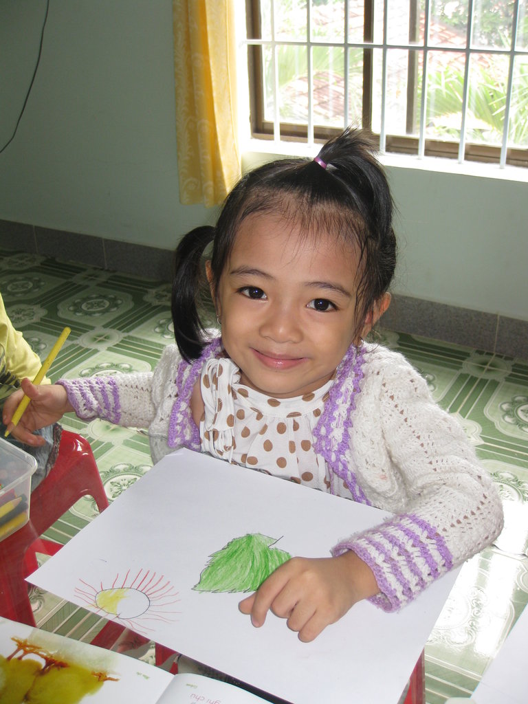 Art Mentorship for Poor Vietnamese Children