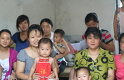 Help Migrant Women and Children in China