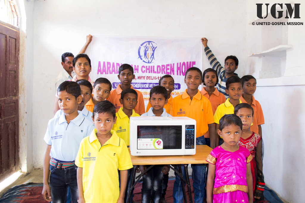Sponsor home needs of 14 Orphan Children in India