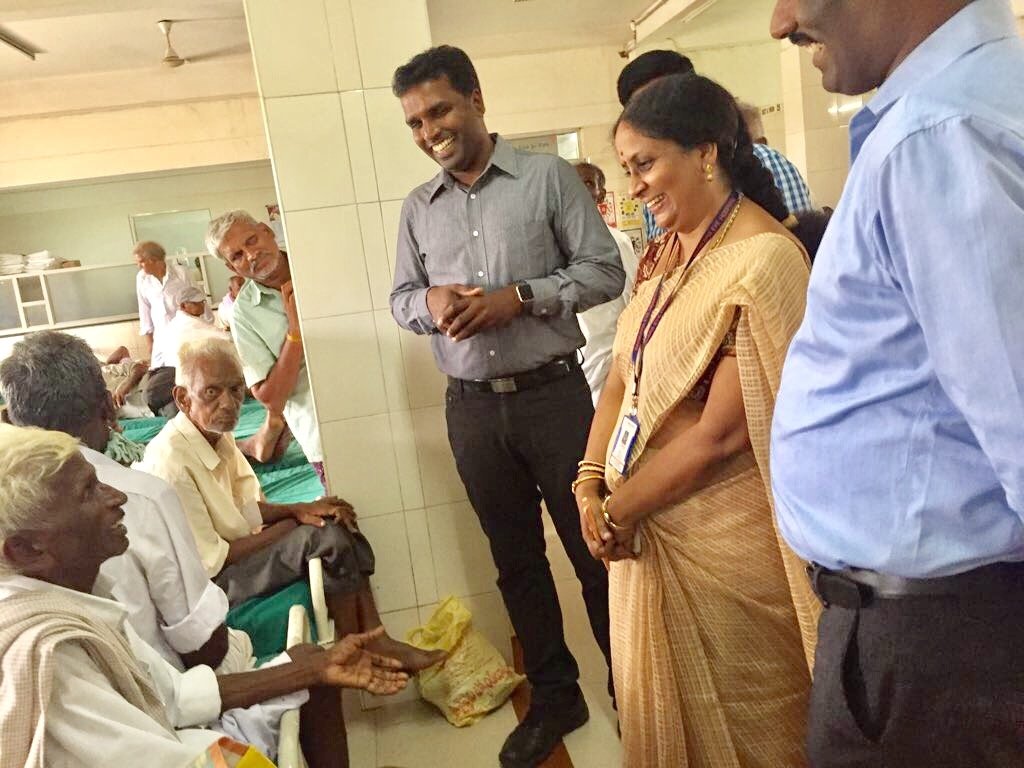 Checking with patients about the service@hospital