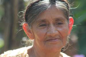 Dona Dominga, Seeds' Most Loyal Supporter