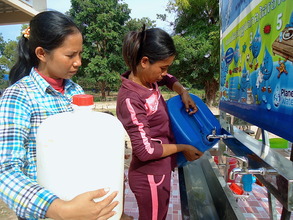 Community members using AquaTower