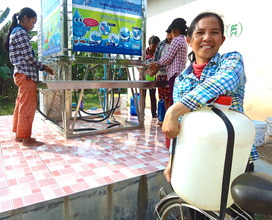 Community members using AquaTower