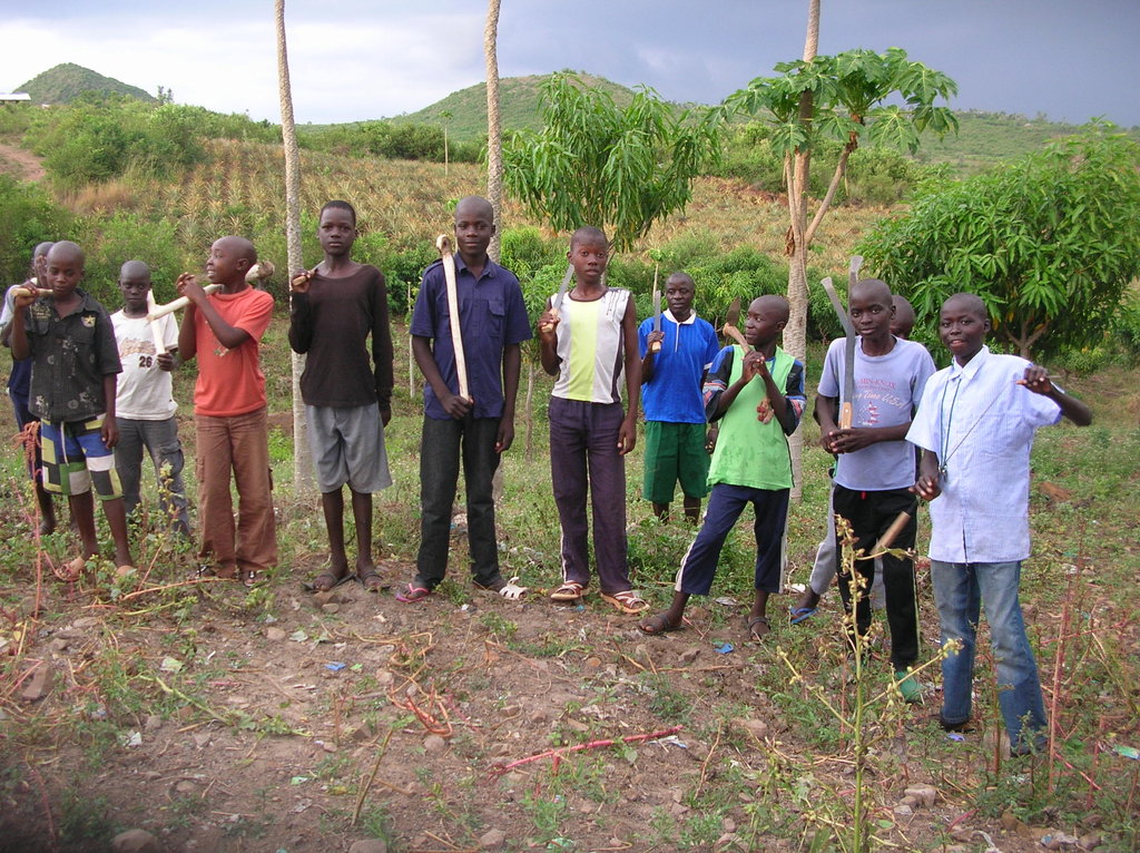 Provide a home and schooling for African orphans