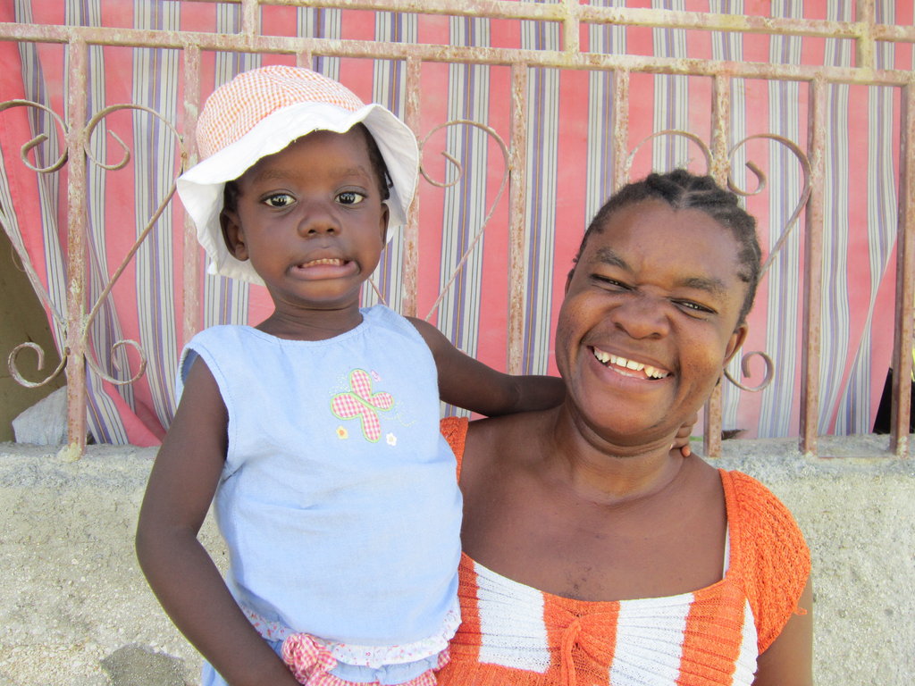 BE a doctor: Haiti's kids need life: Medical Care